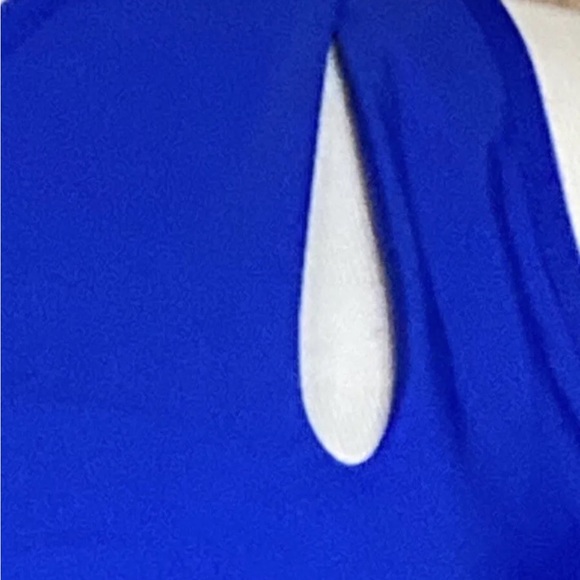 GSTQ Womens Athletic Tear Drop One Shoulder Top sz M Royal Blue - Picture 6 of 8